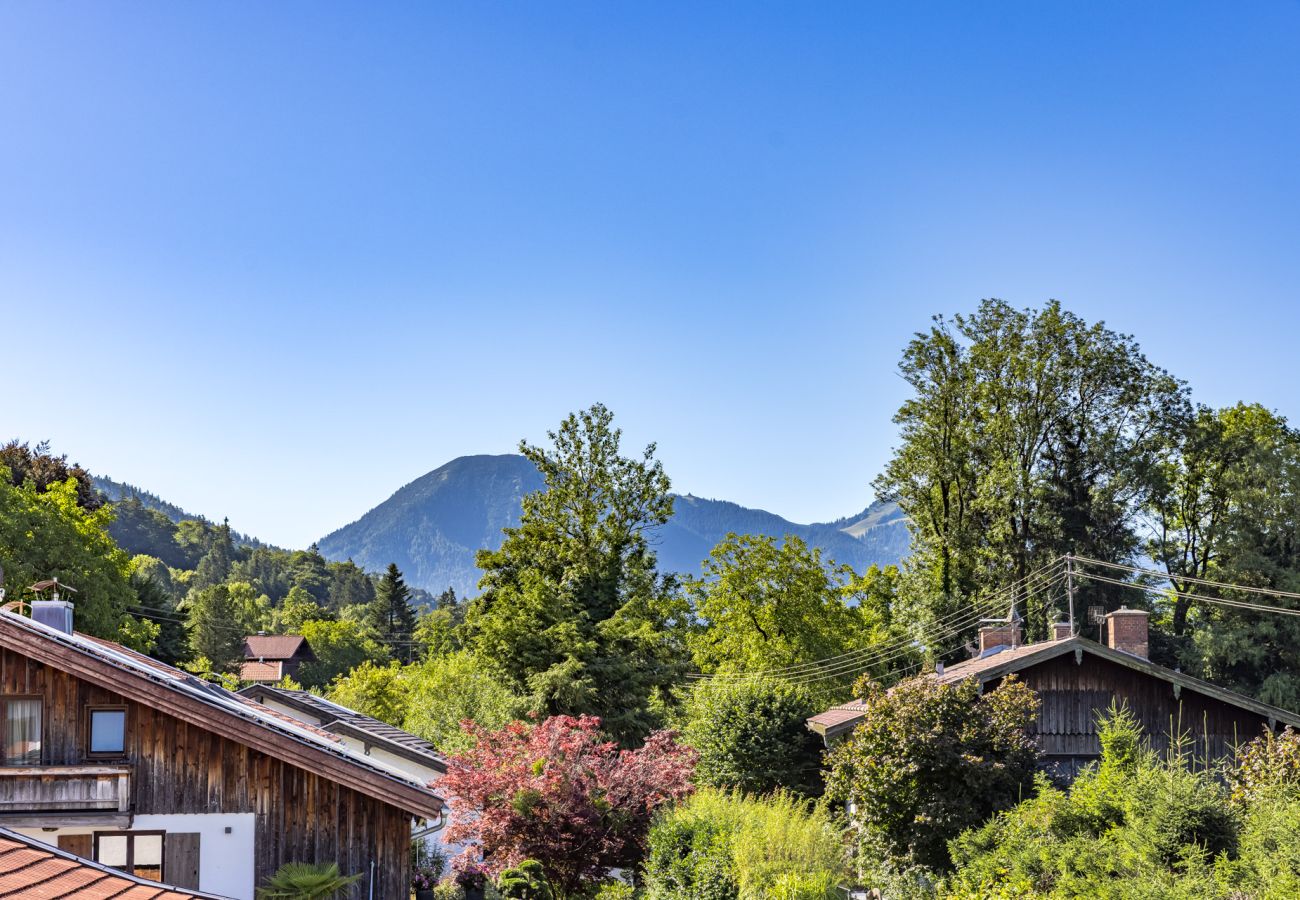 Ferienwohnung in Gmund am Tegernsee - Ferienwohnung Tegernsee-Blick mit Bergblick