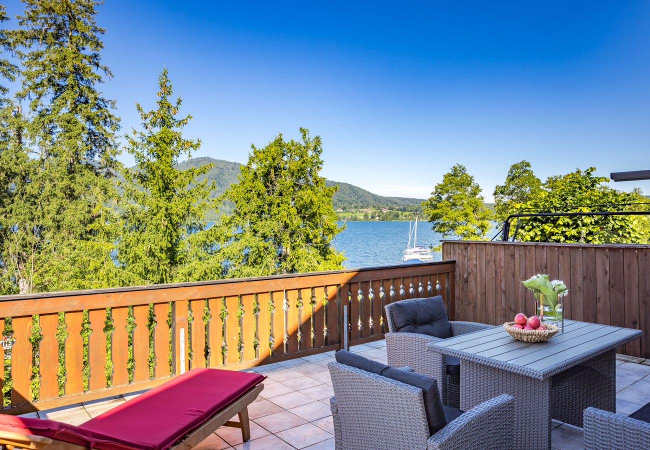 Ferienwohnung in Gmund am Tegernsee - Ferienwohnung Tegernsee-Blick mit Bergblick